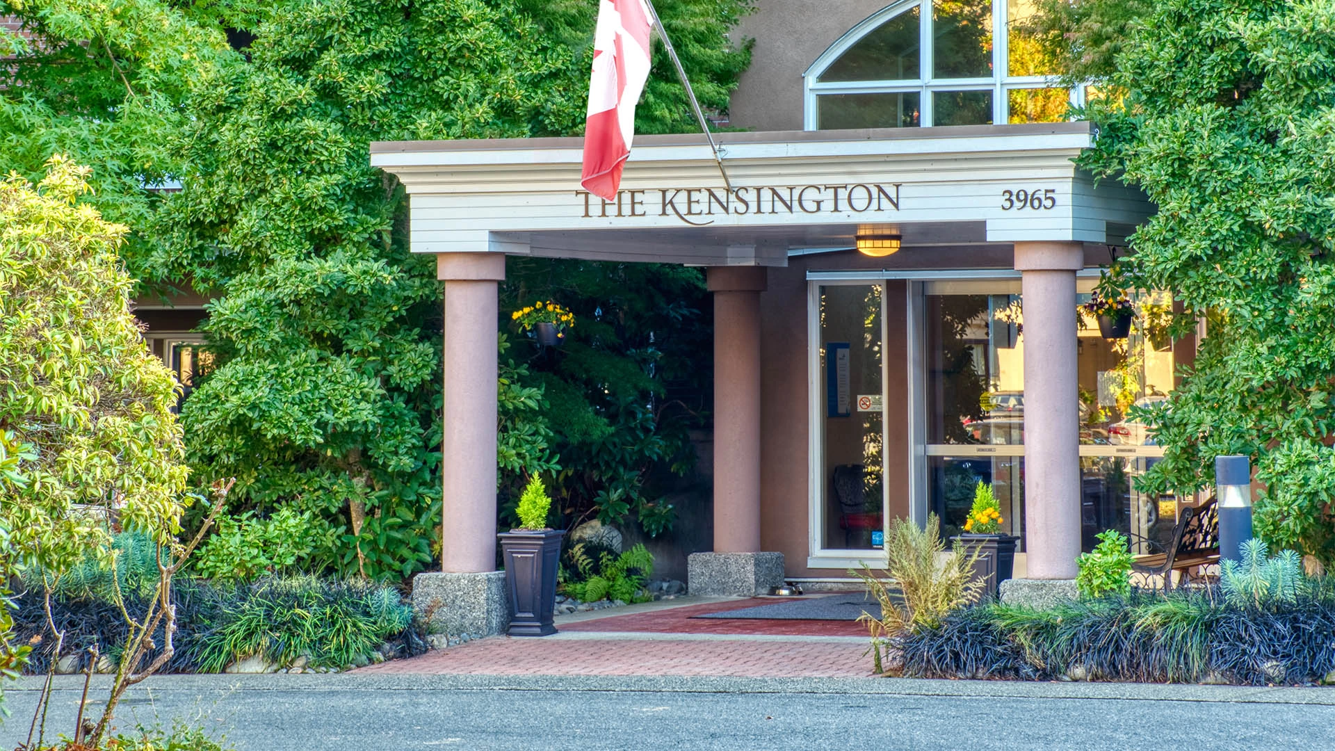 The Kensington at Victoria Exterior